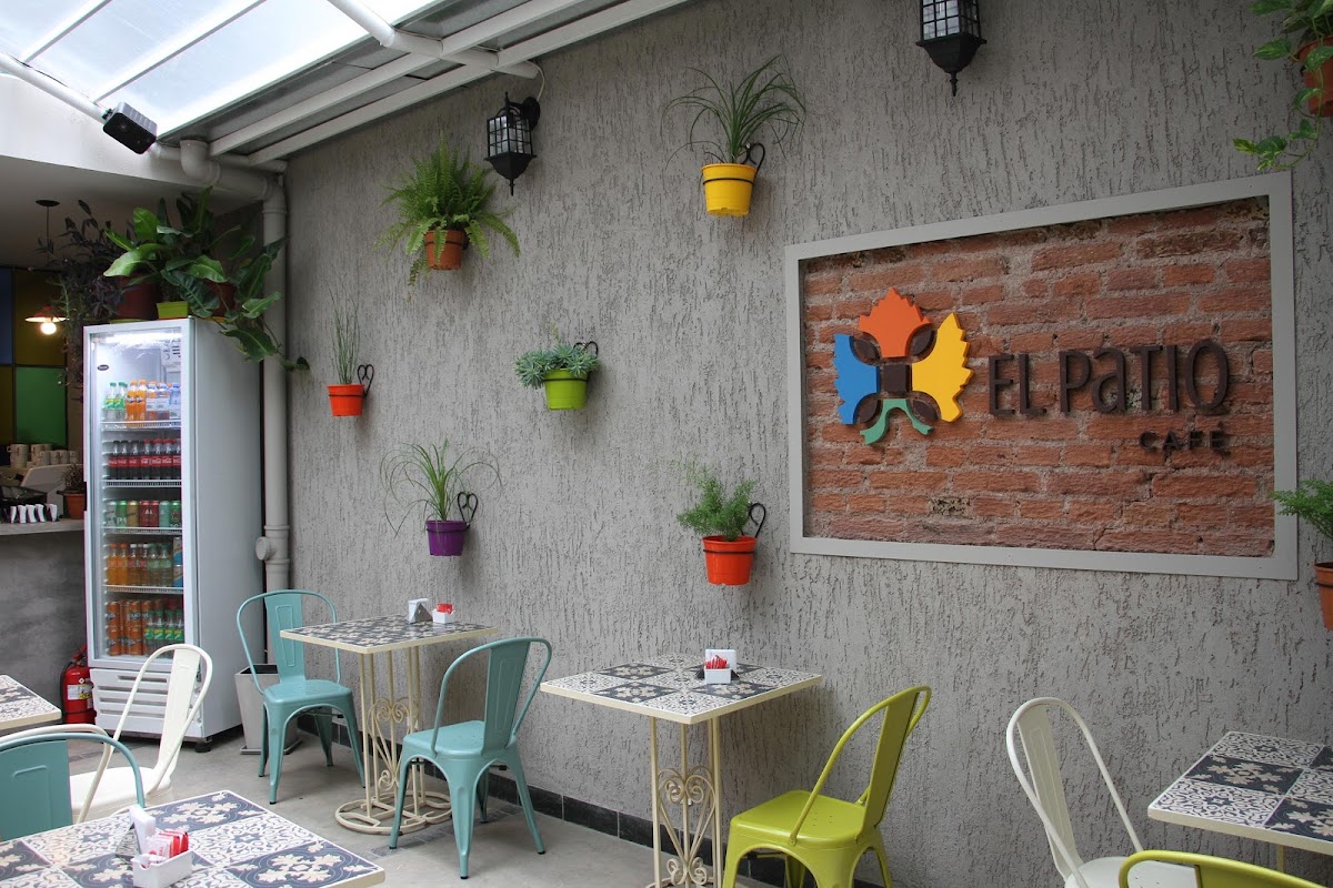 El Patio Café